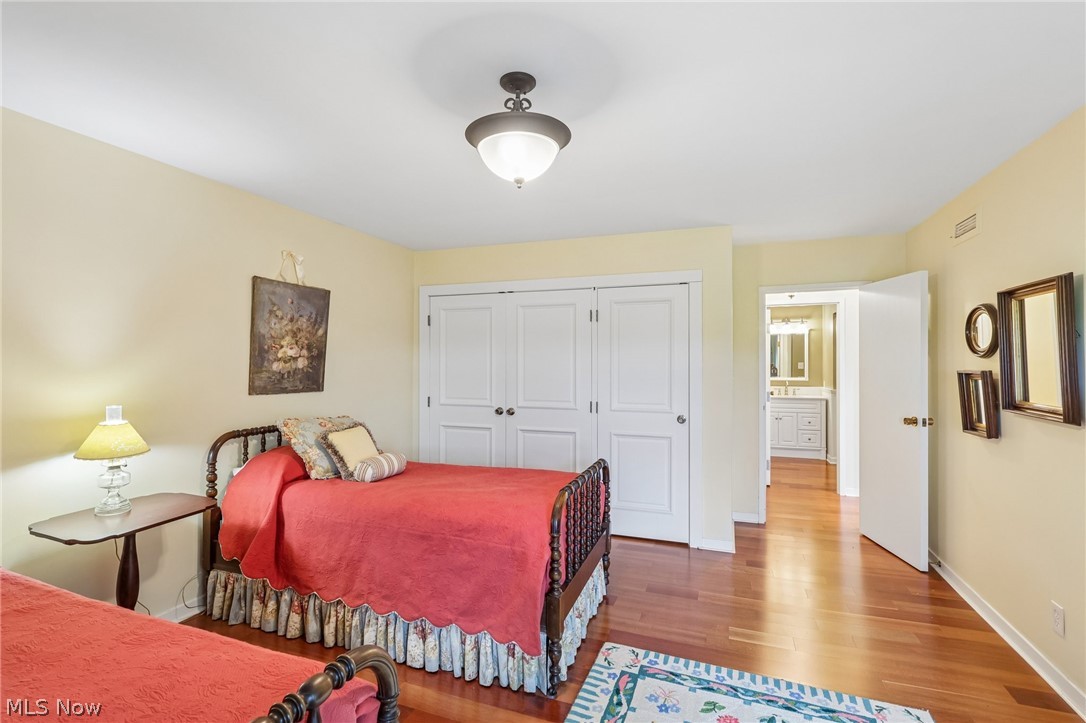 275 N Portage Path Akron OH 44303