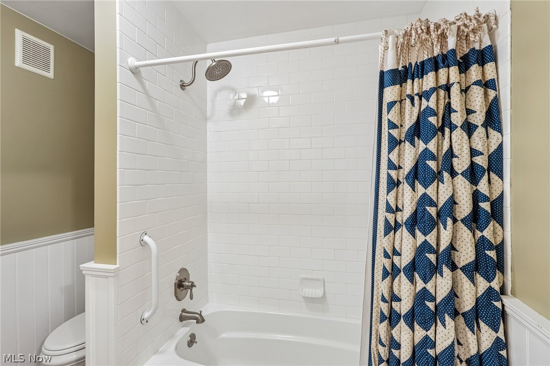 275 N Portage Path Akron OH 44303
