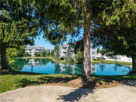 2806 Canvasback Circle Akron OH 44319