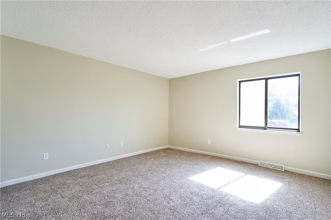 880 Hampton Ridge Drive Akron OH 44313