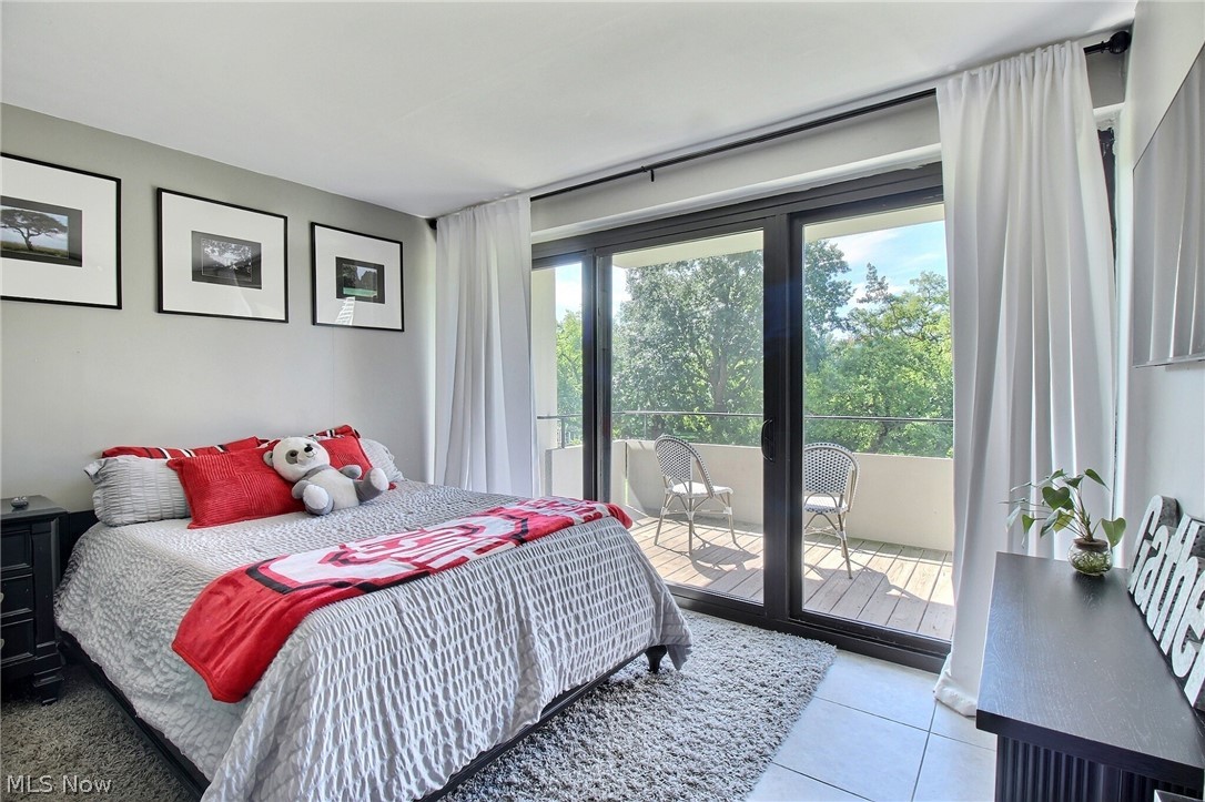 1 Bratenahl Place Bratenahl OH 44108