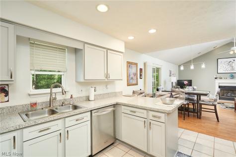 251 Westberry Circle Tallmadge OH 44278