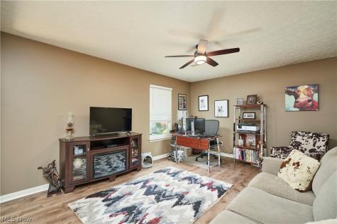 251 Westberry Circle Tallmadge OH 44278