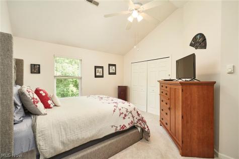 251 Westberry Circle Tallmadge OH 44278