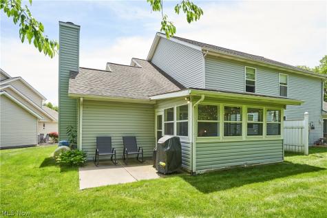 251 Westberry Circle Tallmadge OH 44278