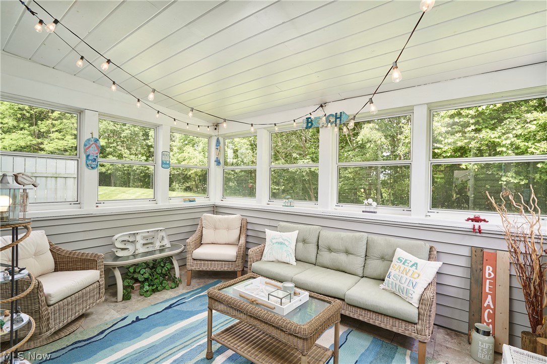 251 Westberry Circle Tallmadge OH 44278