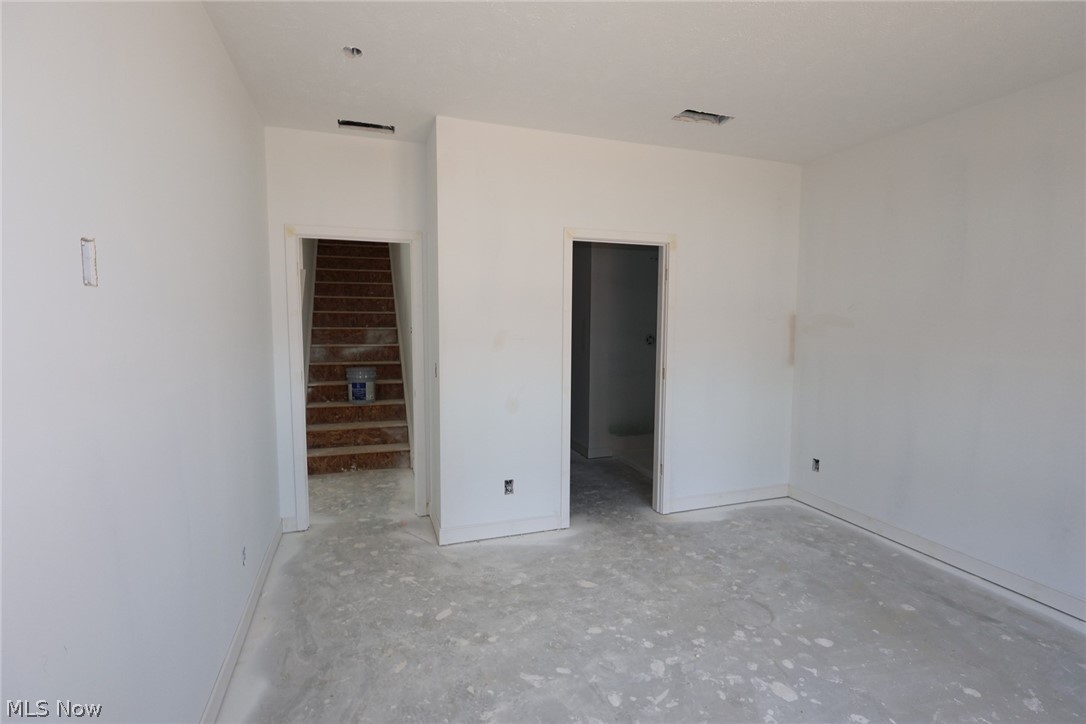 5095 Shepherds Glen Willoughby OH 44094