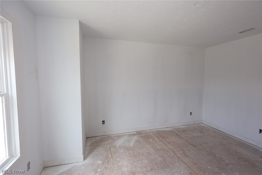 5095 Shepherds Glen Willoughby OH 44094