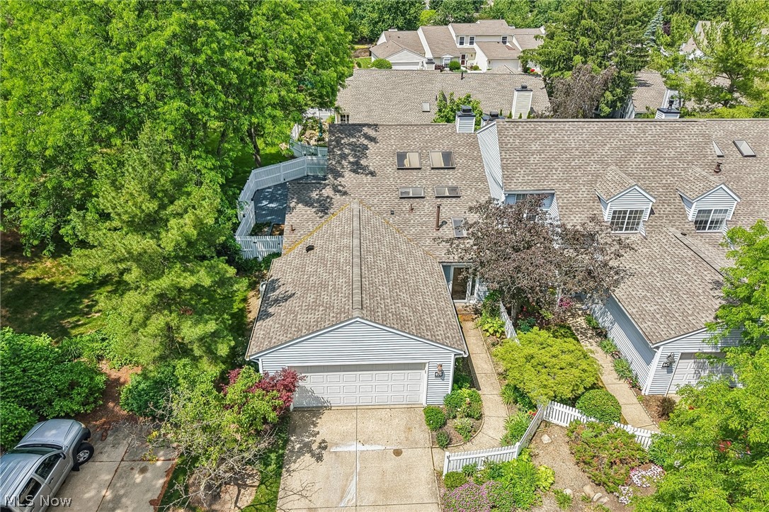 838 Lynnhaven Lane Akron OH 44313