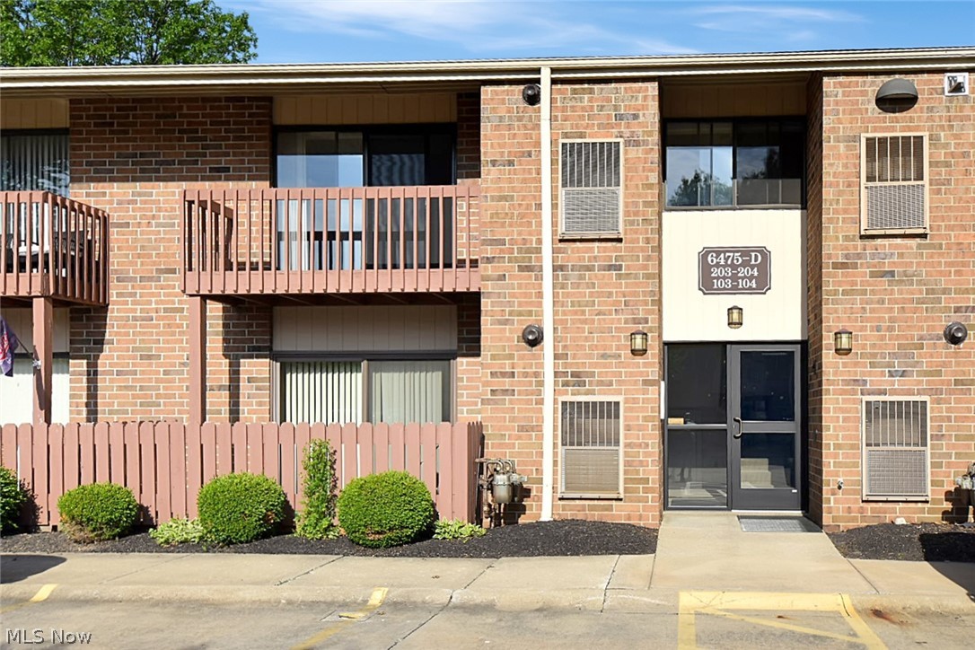 6475 Princeton Court Parma Heights OH 44130