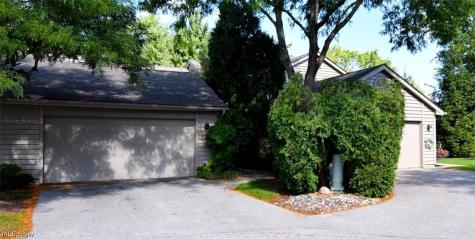 7 Saratoga Court Beachwood OH 44122