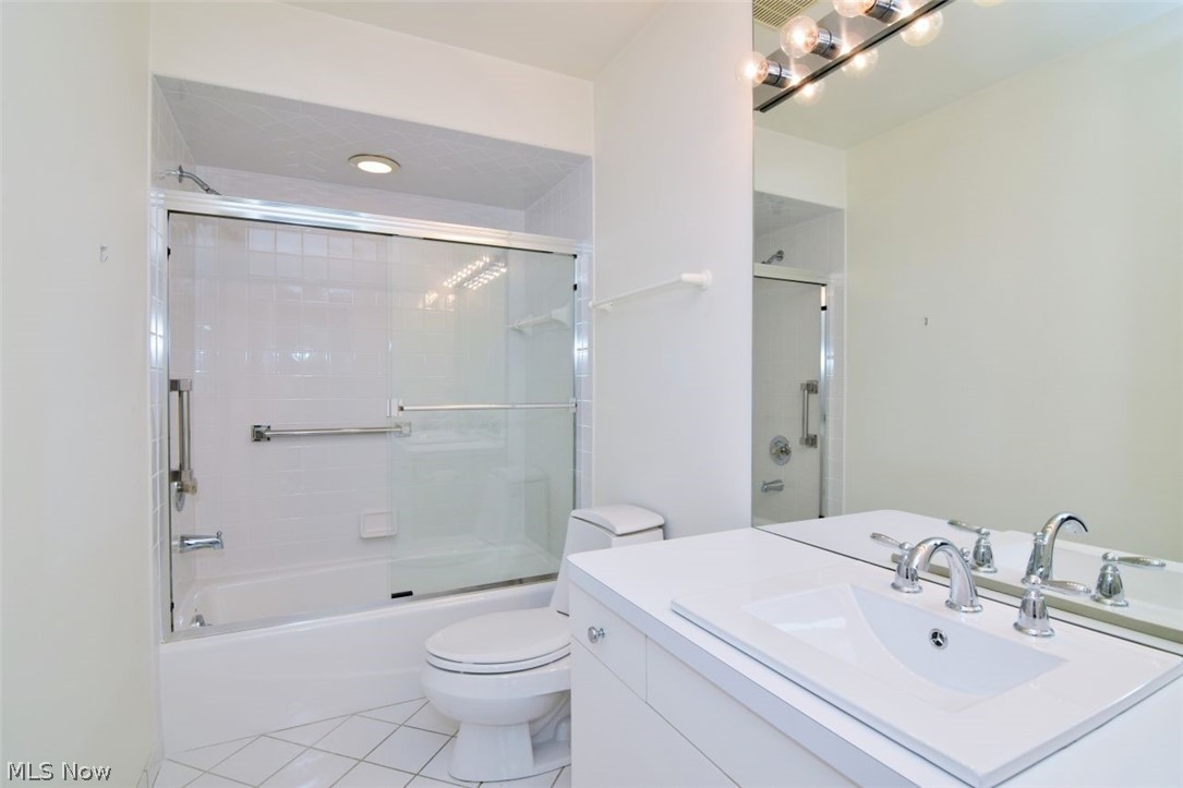 7 Saratoga Court Beachwood OH 44122
