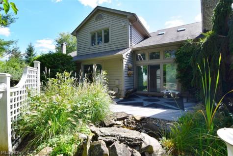 7 Saratoga Court Beachwood OH 44122