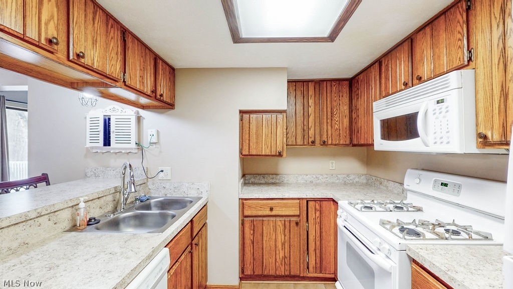 2110 Pinebrook Trail Cuyahoga Falls OH 44223