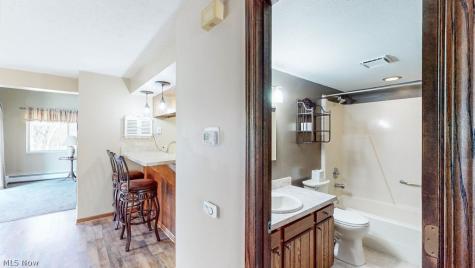 2110 Pinebrook Trail Cuyahoga Falls OH 44223