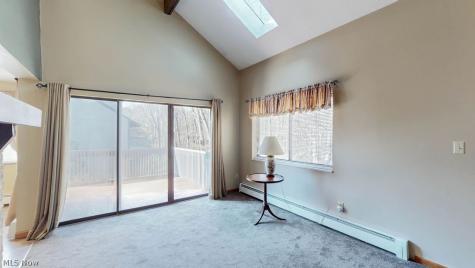 2110 Pinebrook Trail Cuyahoga Falls OH 44223
