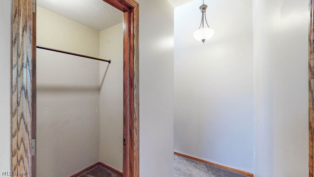 2110 Pinebrook Trail Cuyahoga Falls OH 44223
