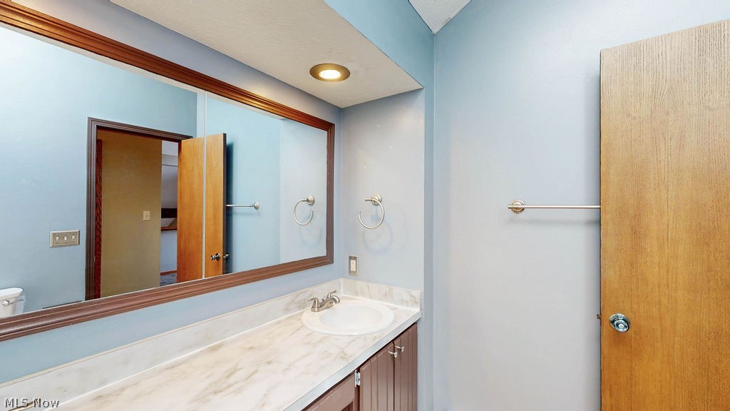 2110 Pinebrook Trail Cuyahoga Falls OH 44223