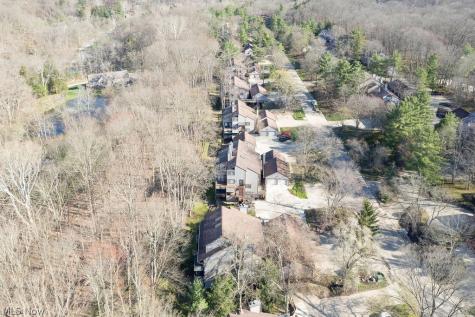 2110 Pinebrook Trail Cuyahoga Falls OH 44223