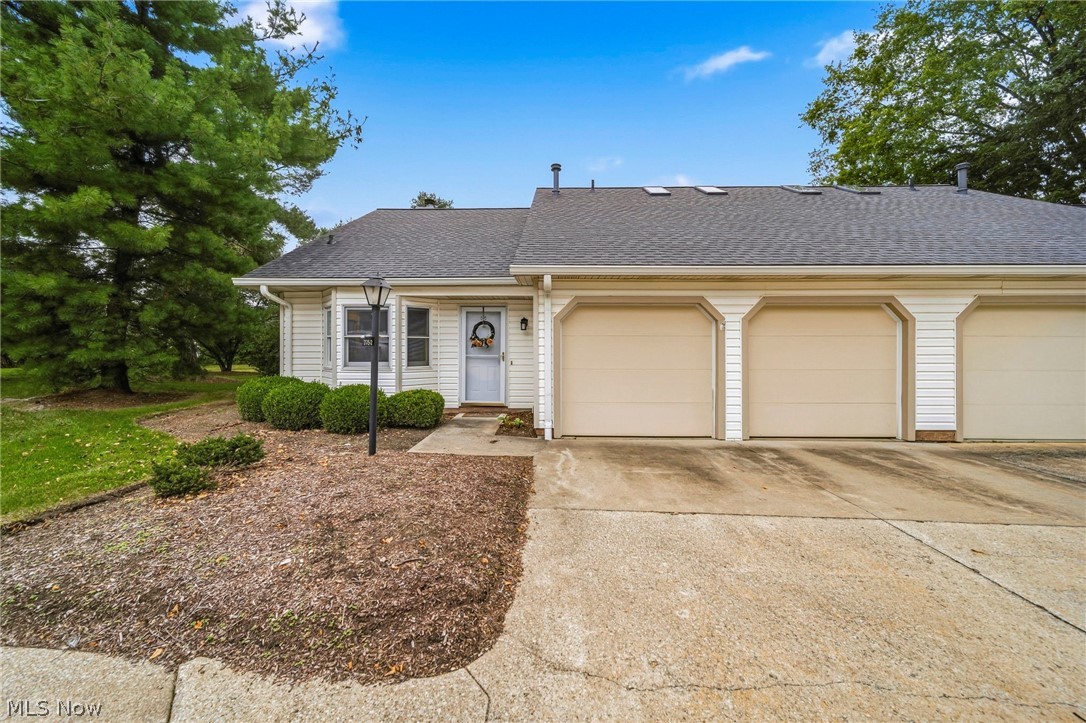 775 Hampton Circle Aurora OH 44202
