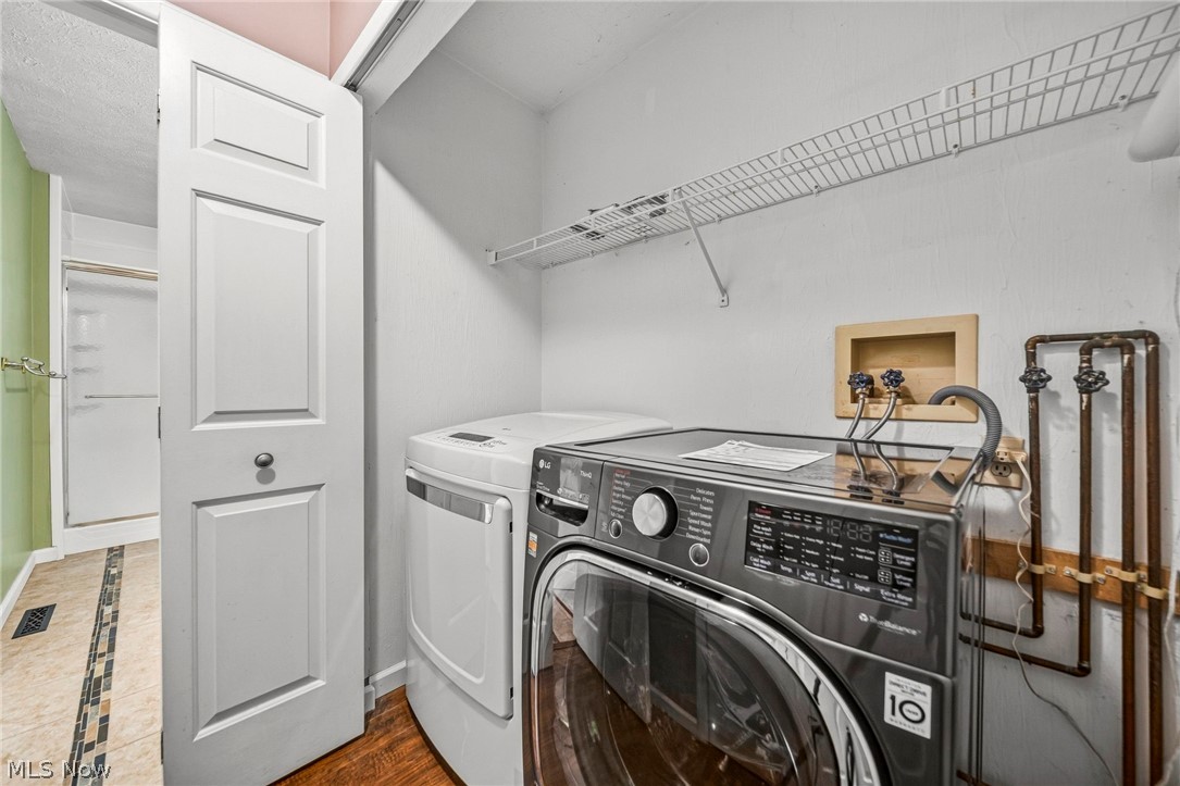 775 Hampton Circle Aurora OH 44202