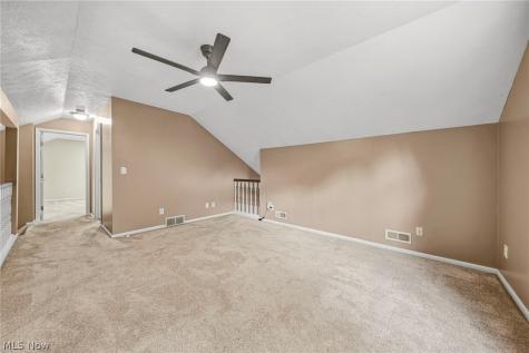 775 Hampton Circle Aurora OH 44202