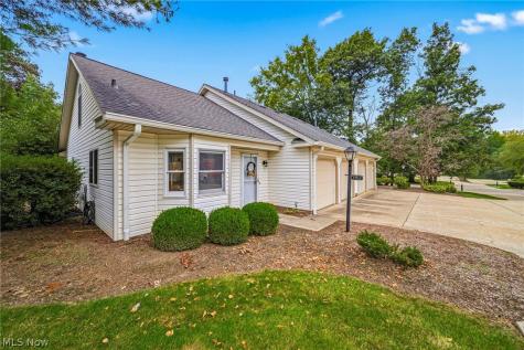 775 Hampton Circle Aurora OH 44202