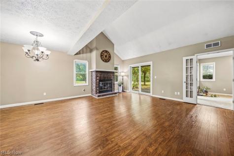 775 Hampton Circle Aurora OH 44202