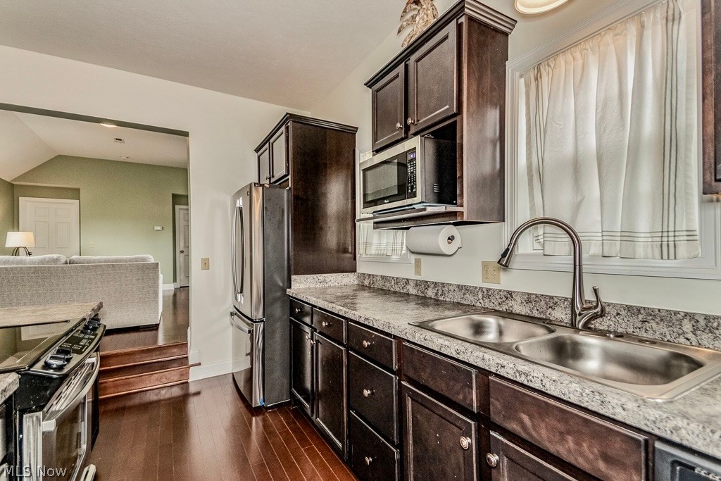 7470 Presley Avenue Mentor OH 44060
