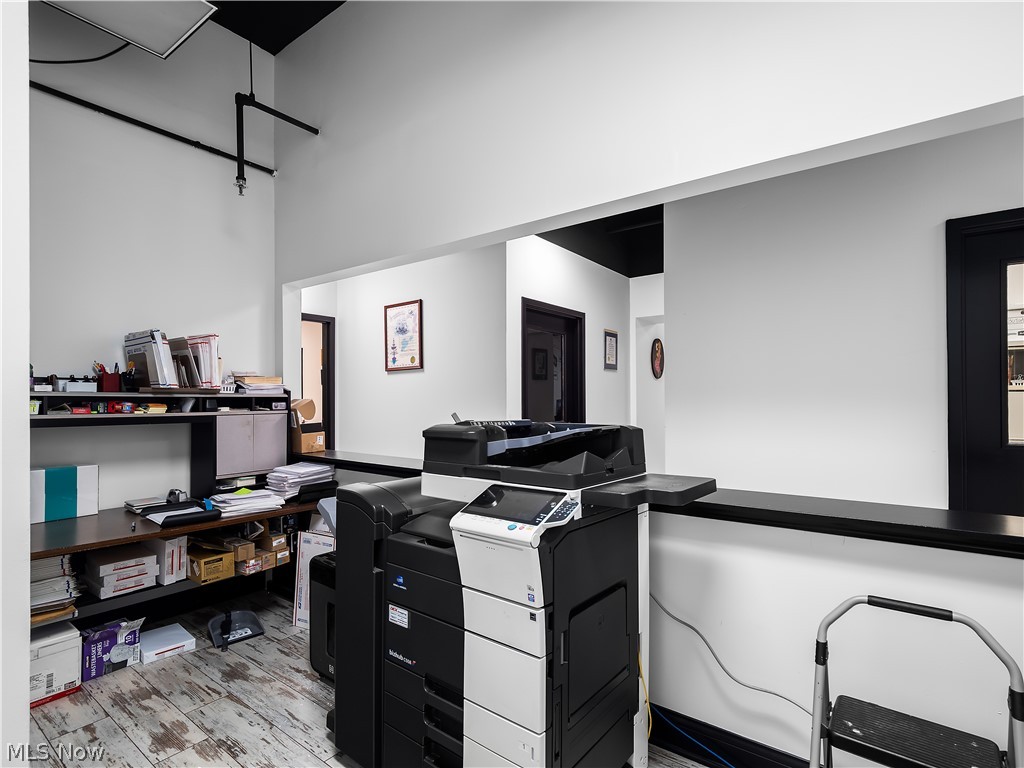 408 W Saint Clair Avenue Cleveland OH 44113