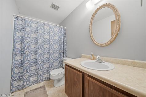 3949 Lake Run Boulevard Stow OH 44224