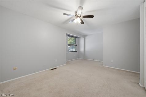 3949 Lake Run Boulevard Stow OH 44224