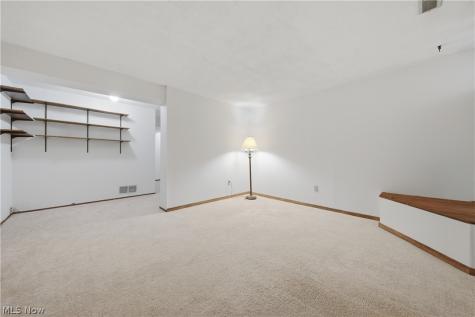 3949 Lake Run Boulevard Stow OH 44224