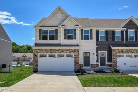 1534 Spruce Hill Drive Stow OH 44224