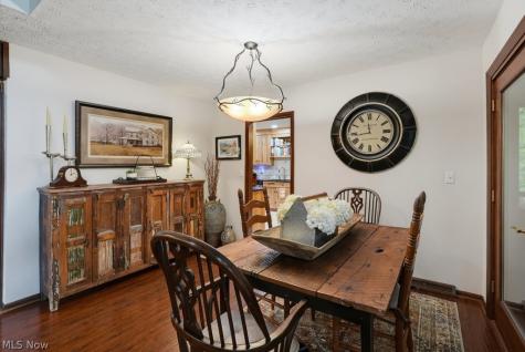 944 Trimble Place Sagamore Hills OH 44067