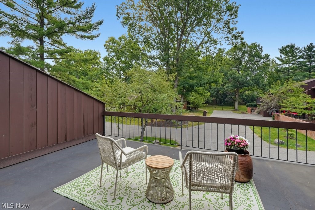 944 Trimble Place Sagamore Hills OH 44067