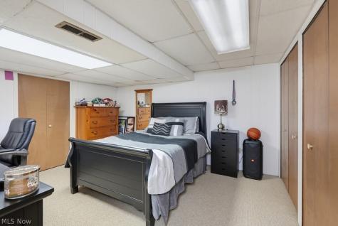 944 Trimble Place Sagamore Hills OH 44067