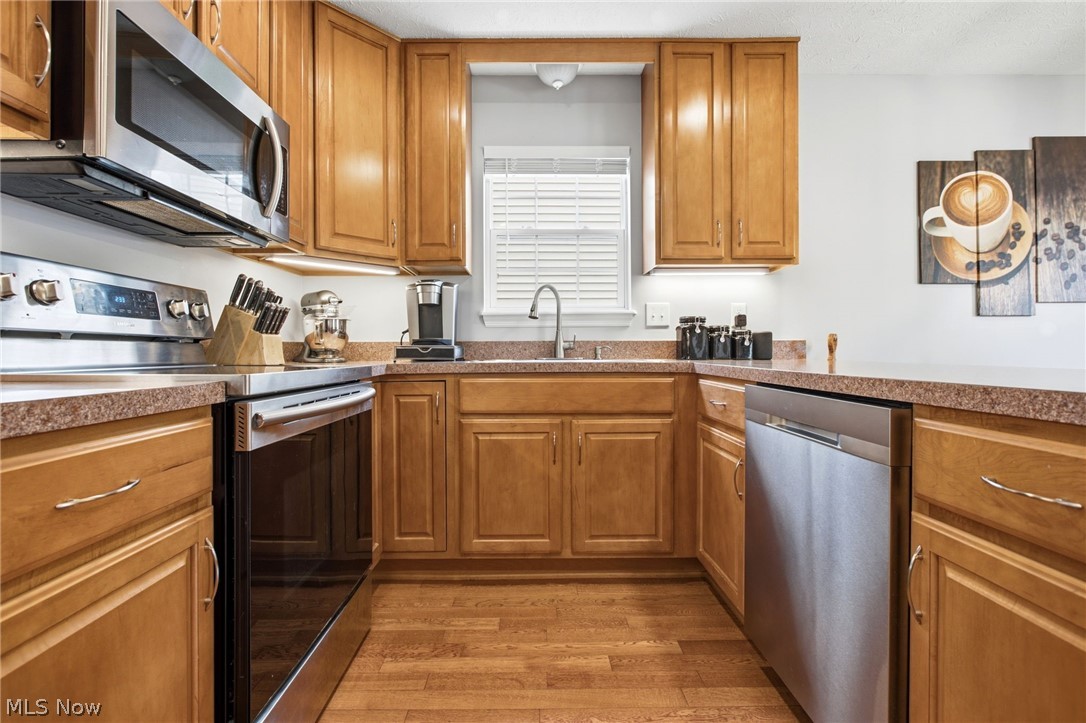 37022 Fairfield Lane North Ridgeville OH 44039