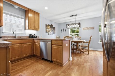 37022 Fairfield Lane North Ridgeville OH 44039