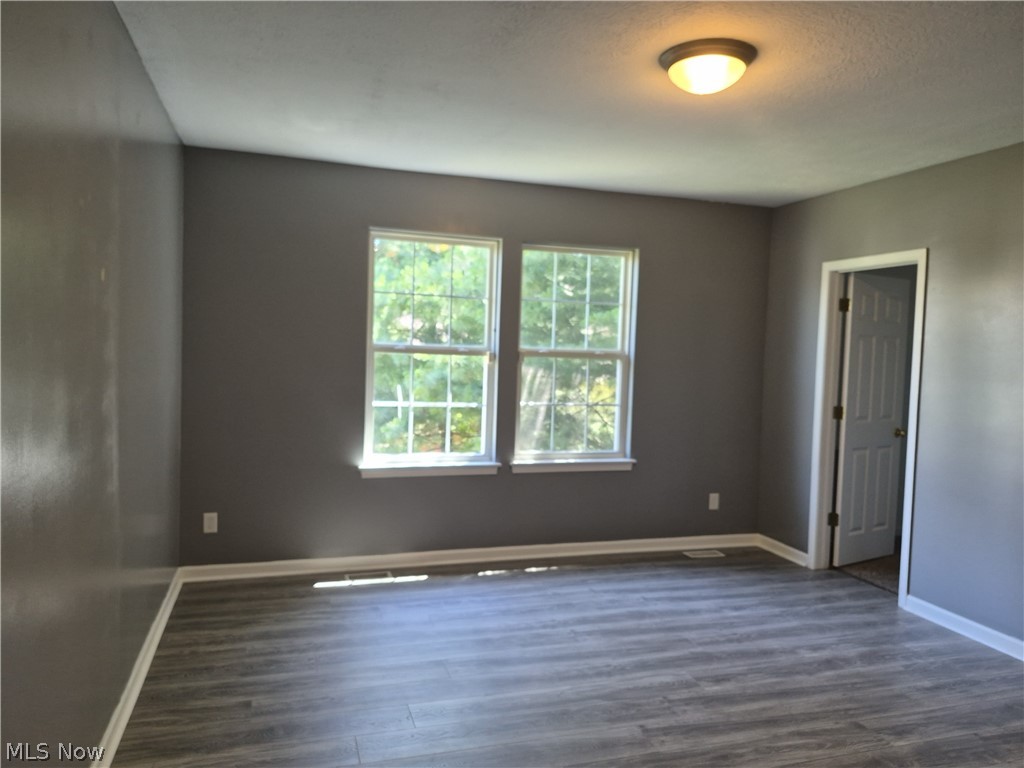 1077 Cookhill Circle Akron OH 44312