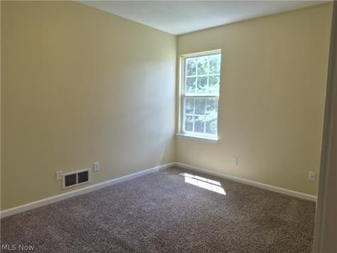 1077 Cookhill Circle Akron OH 44312