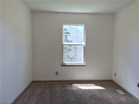 1077 Cookhill Circle Akron OH 44312