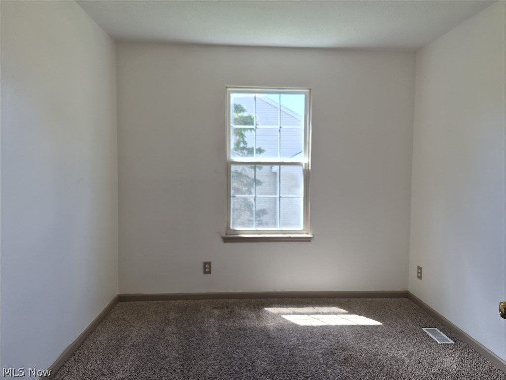 1077 Cookhill Circle Akron OH 44312