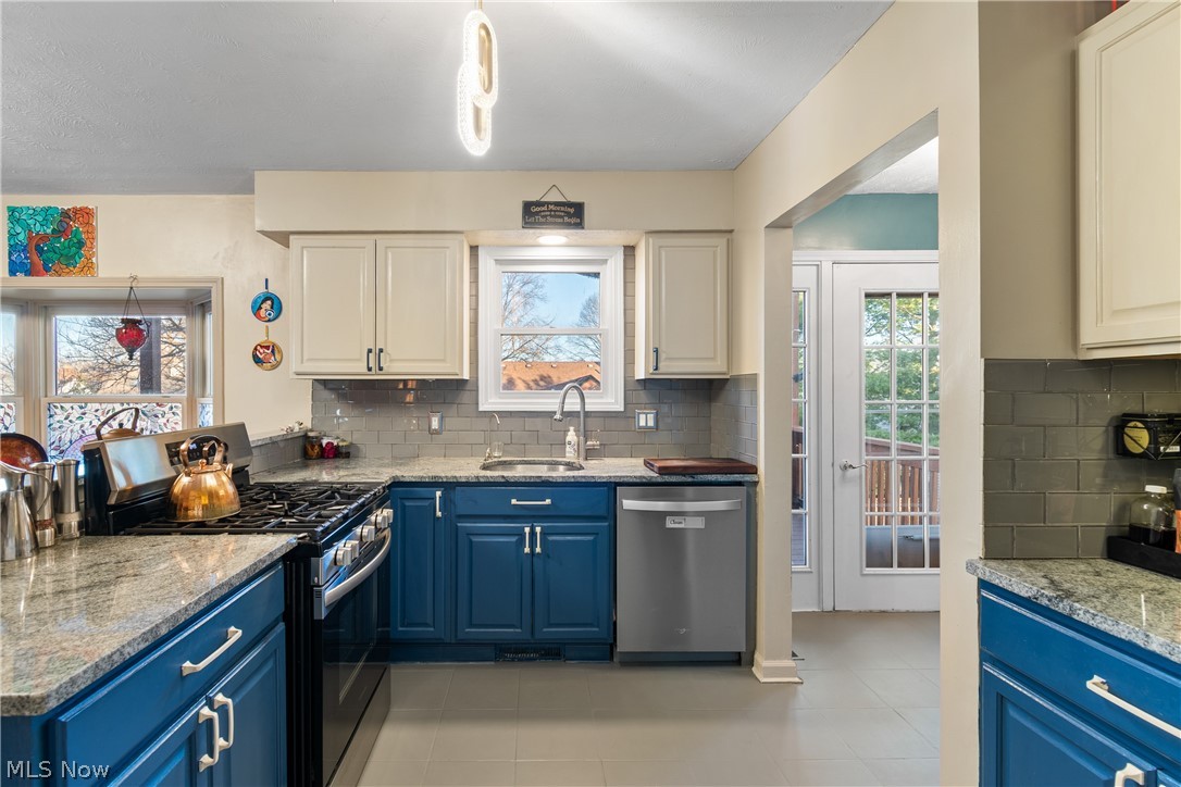 20520 Detroit Road Rocky River OH 44116