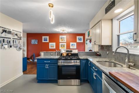 20520 Detroit Road Rocky River OH 44116
