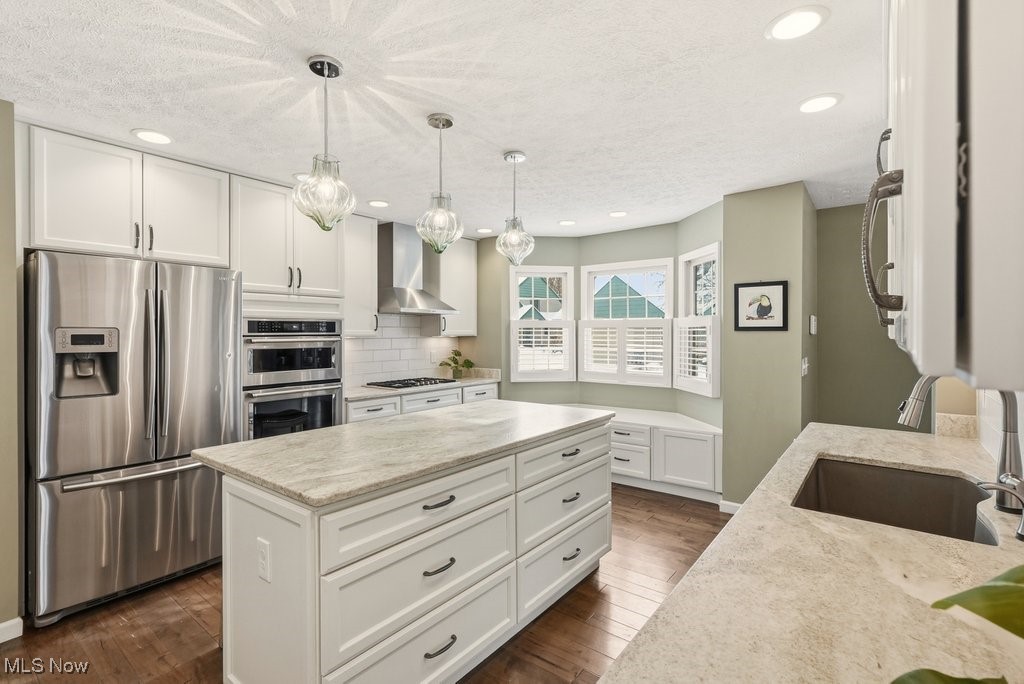 764 Hampton Court Sagamore Hills OH 44067