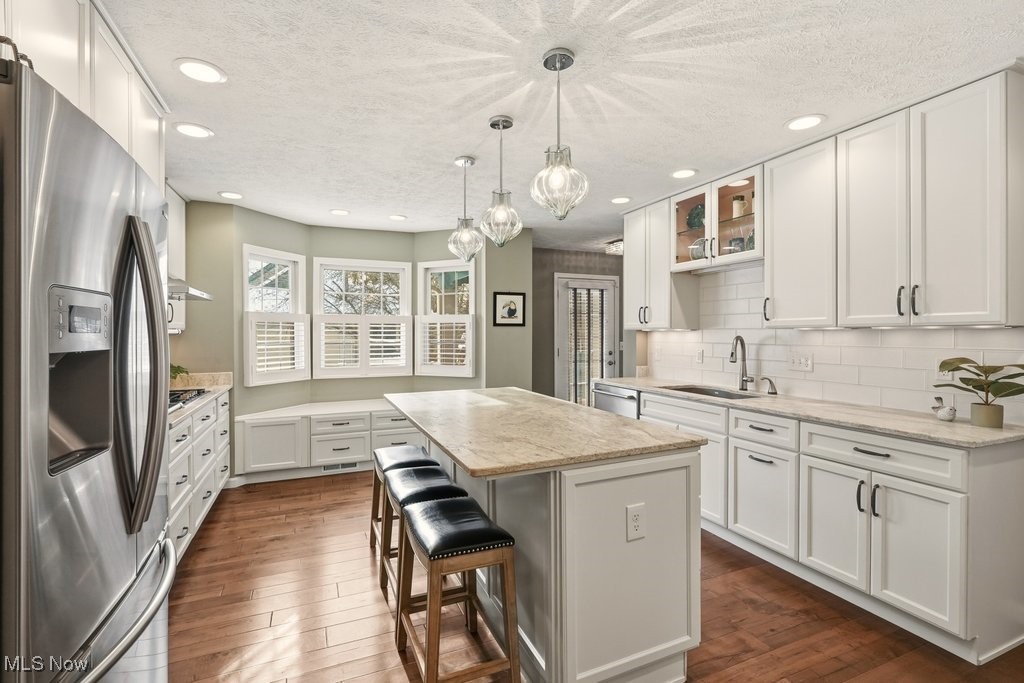 764 Hampton Court Sagamore Hills OH 44067
