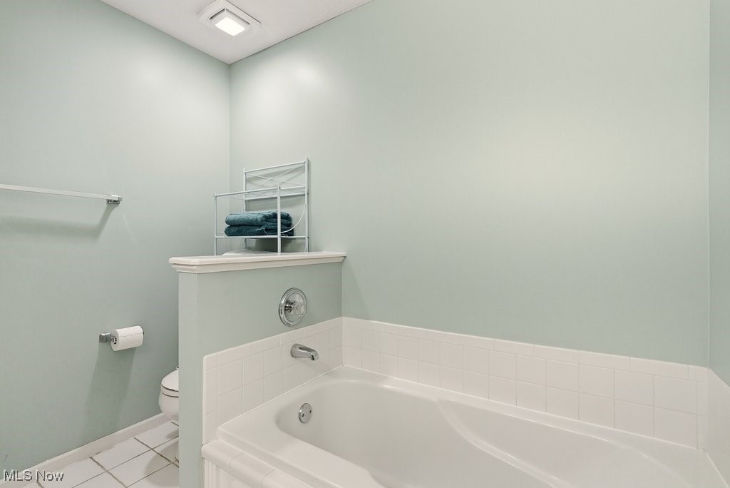 764 Hampton Court Sagamore Hills OH 44067