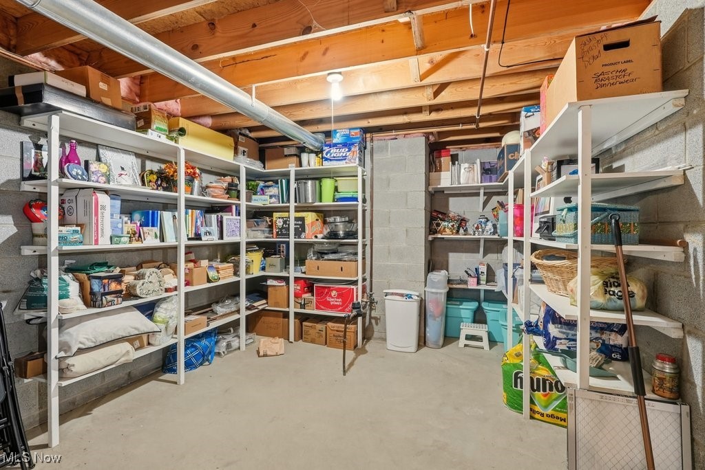 764 Hampton Court Sagamore Hills OH 44067