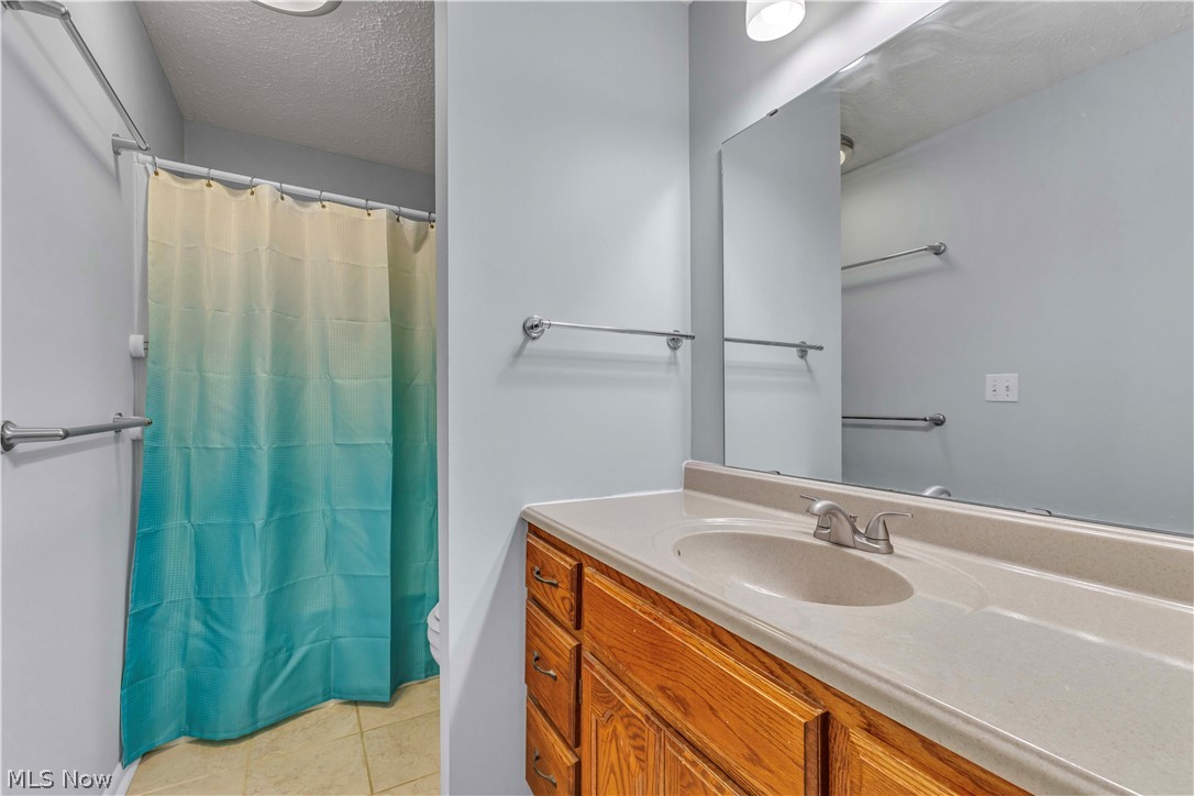 59 Landings Way Avon Lake OH 44012